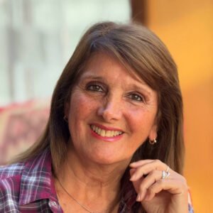 STELLA-DOMINGUEZ-300×300